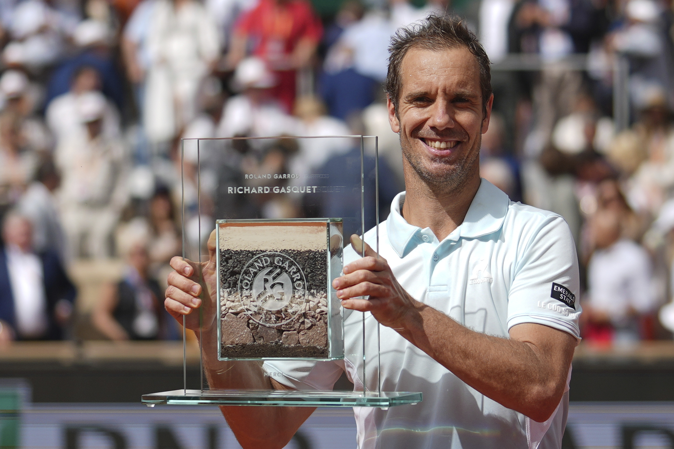 澳网逆转法网，辛纳带队取胜