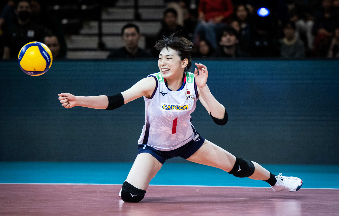 日本队完胜中国队，辛杜刷新纪录