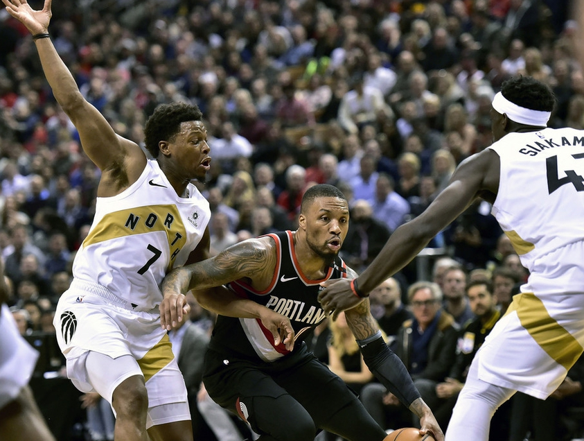 猛龙队主场失利，西部豪强逆袭