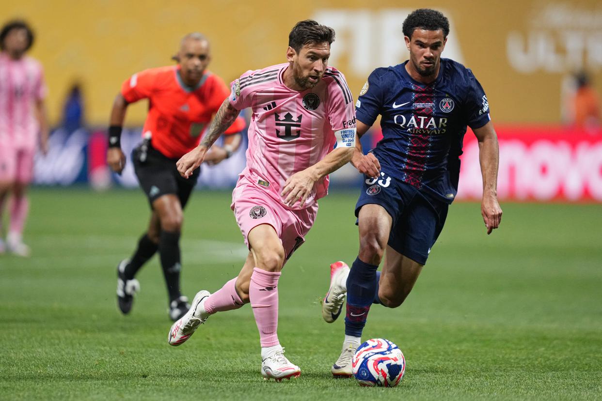 巴黎圣日耳曼球员积极备战未来比赛装备齐全的简单介绍