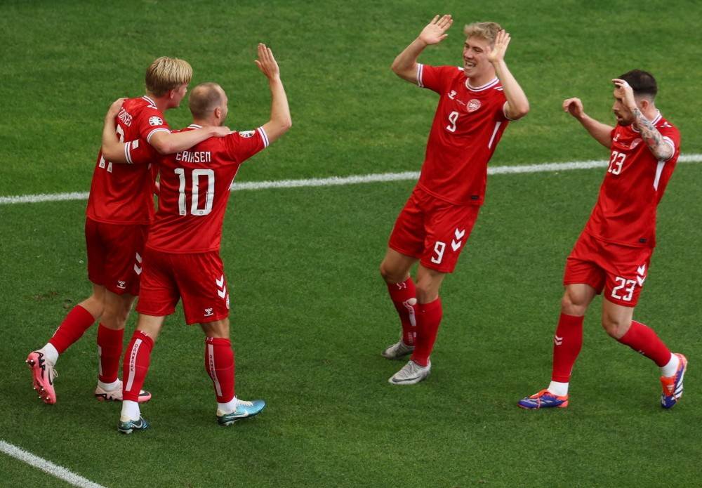 丹麦队战胜捷克，晋级欧国联半决赛