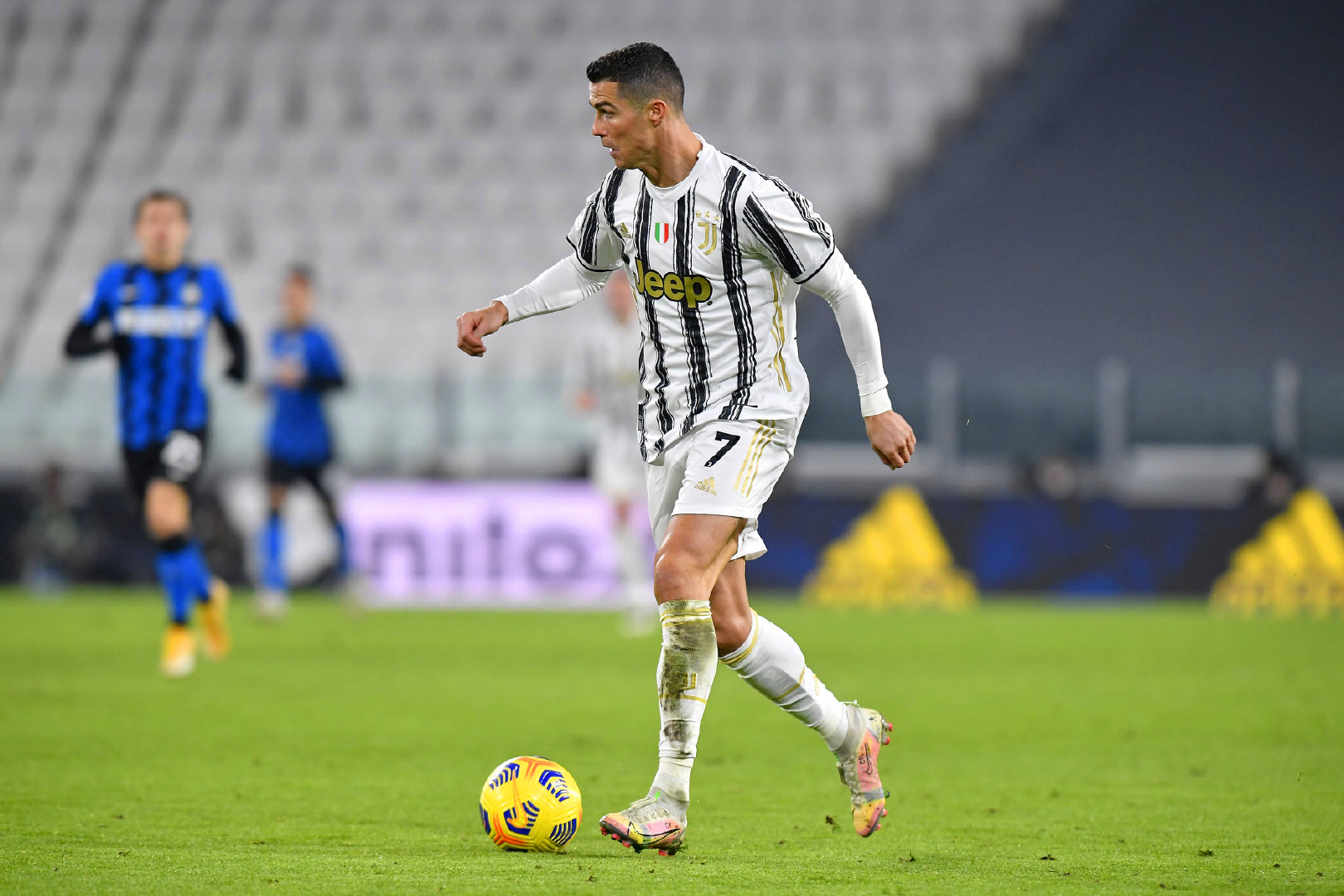 尤文图斯夺取波尔图,晋级十六强必须 尤文图斯夺取波尔图,晋级十六强必须