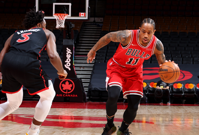 包含公牛全力备战猛龙，寻求反弹的词条