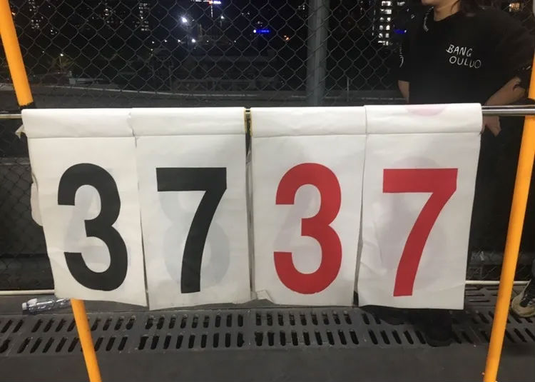 深圳队在激烈比拼中夺得悬念胜利 深圳队在激烈比拼中夺得悬念胜利