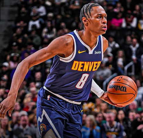 斯卷尔特成功逆袭，卫冕冠军未言败的简单介绍