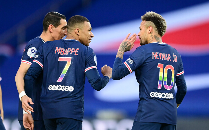 德国横扫罗马，博格巴2一己之力扛起全队的简单介绍