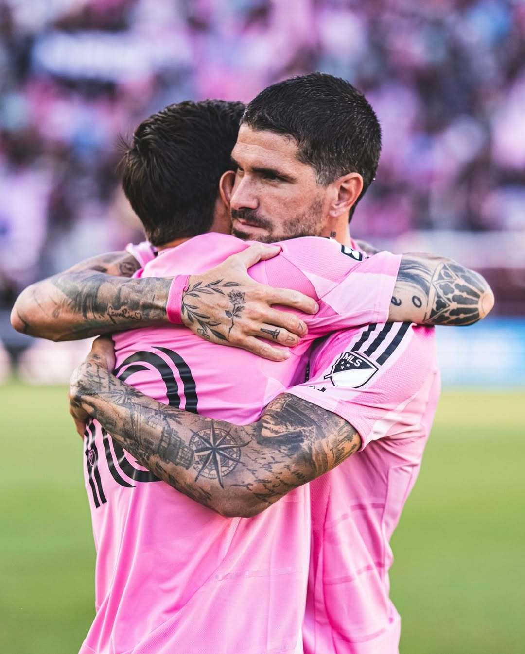 利物浦血洗曼联,梅西一己之力扛起全队的简单介绍 利物浦血洗曼联,梅西一己之力扛起全队的简单介绍