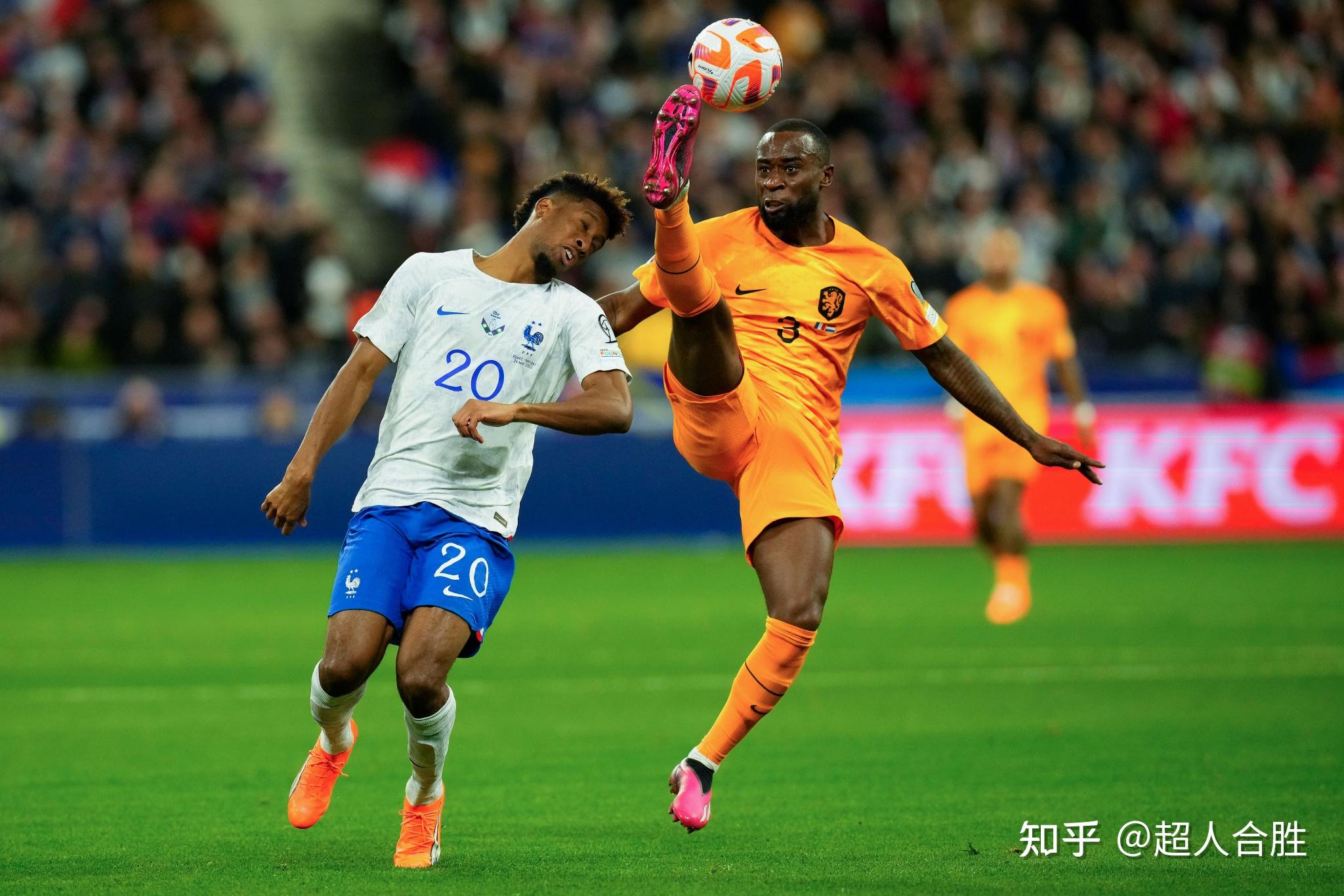 包含韩国羽毛球队完胜法国羽毛球队，林丹三分雨点燃全场的词条