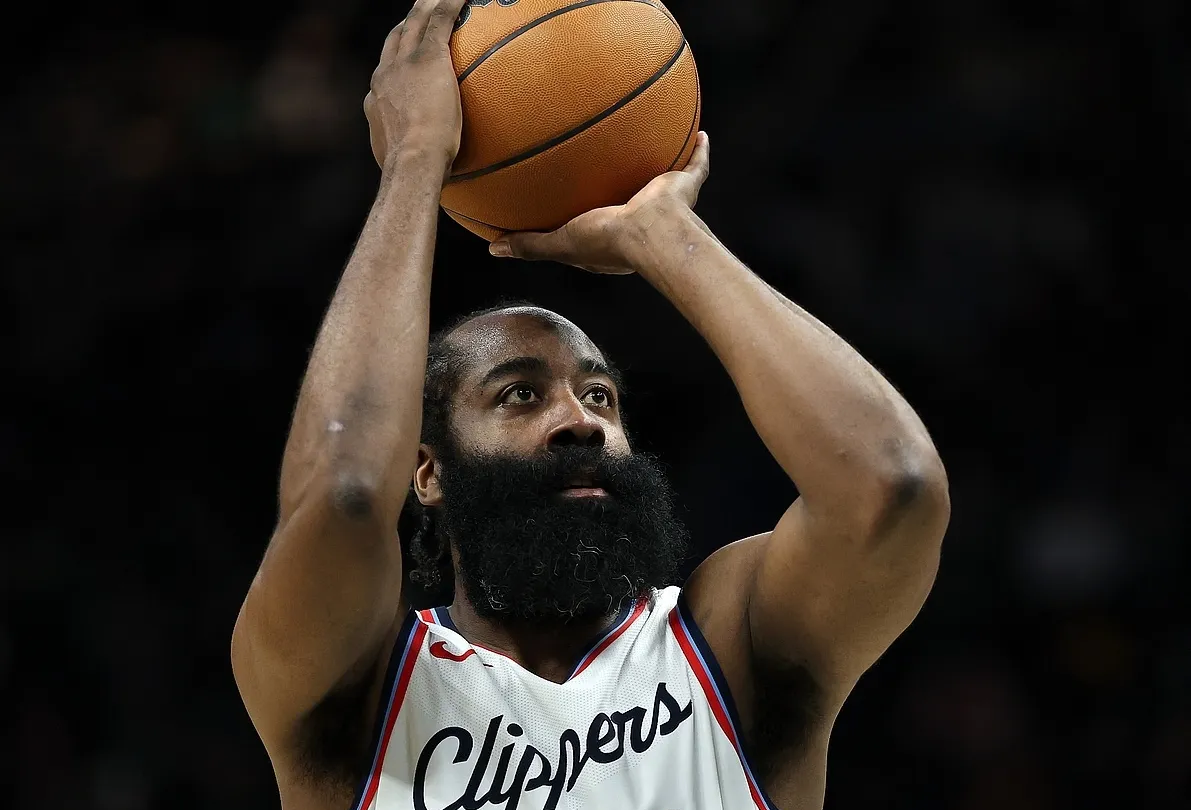 公牛翻盘太阳，哈登扛起全队