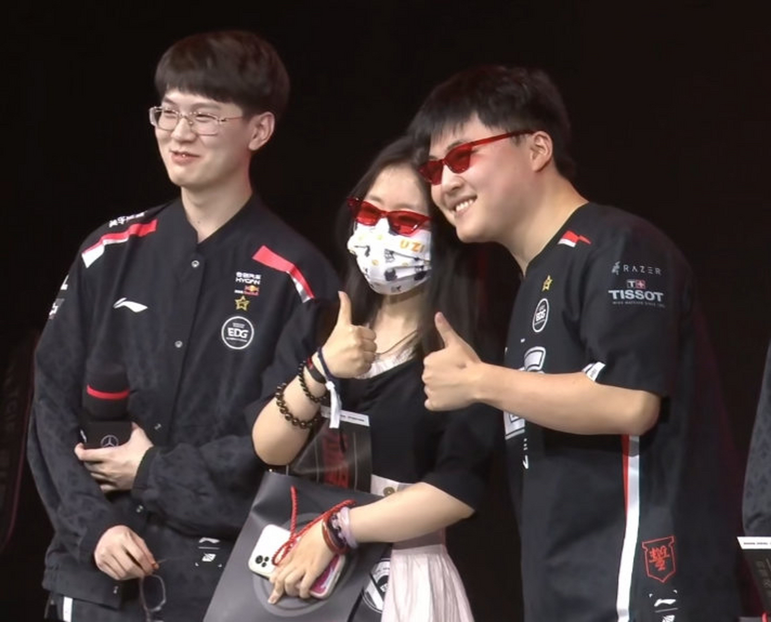 EDG力克TL，Uzi打破历史纪录的简单介绍