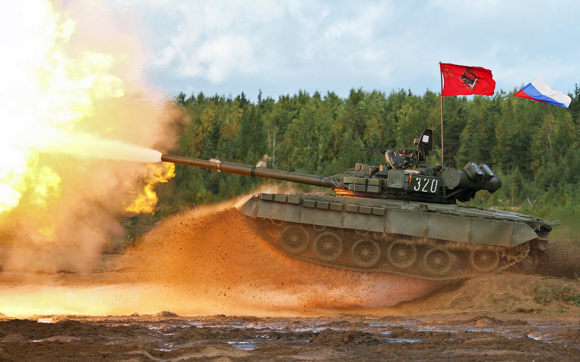 突尼斯强势晋级厄瓜多尔，特奥完成里程碑，北非雄狮的坚韧与荣耀